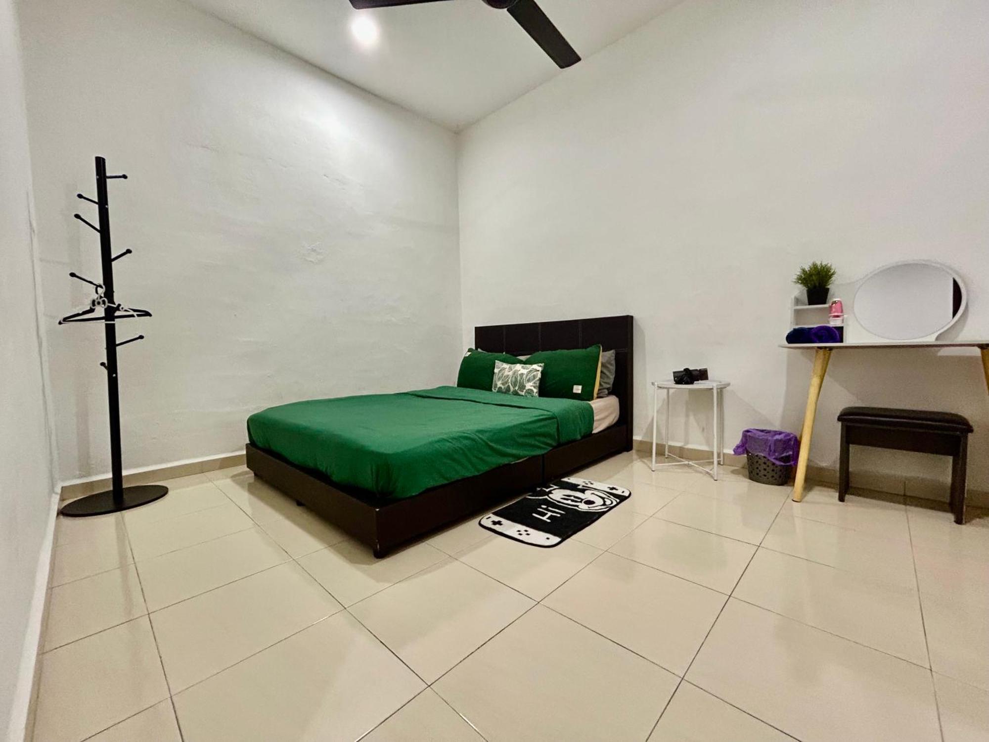 Cozy 288 Entire 3 Bedroom House @ Alma 메르타잠 외부 사진