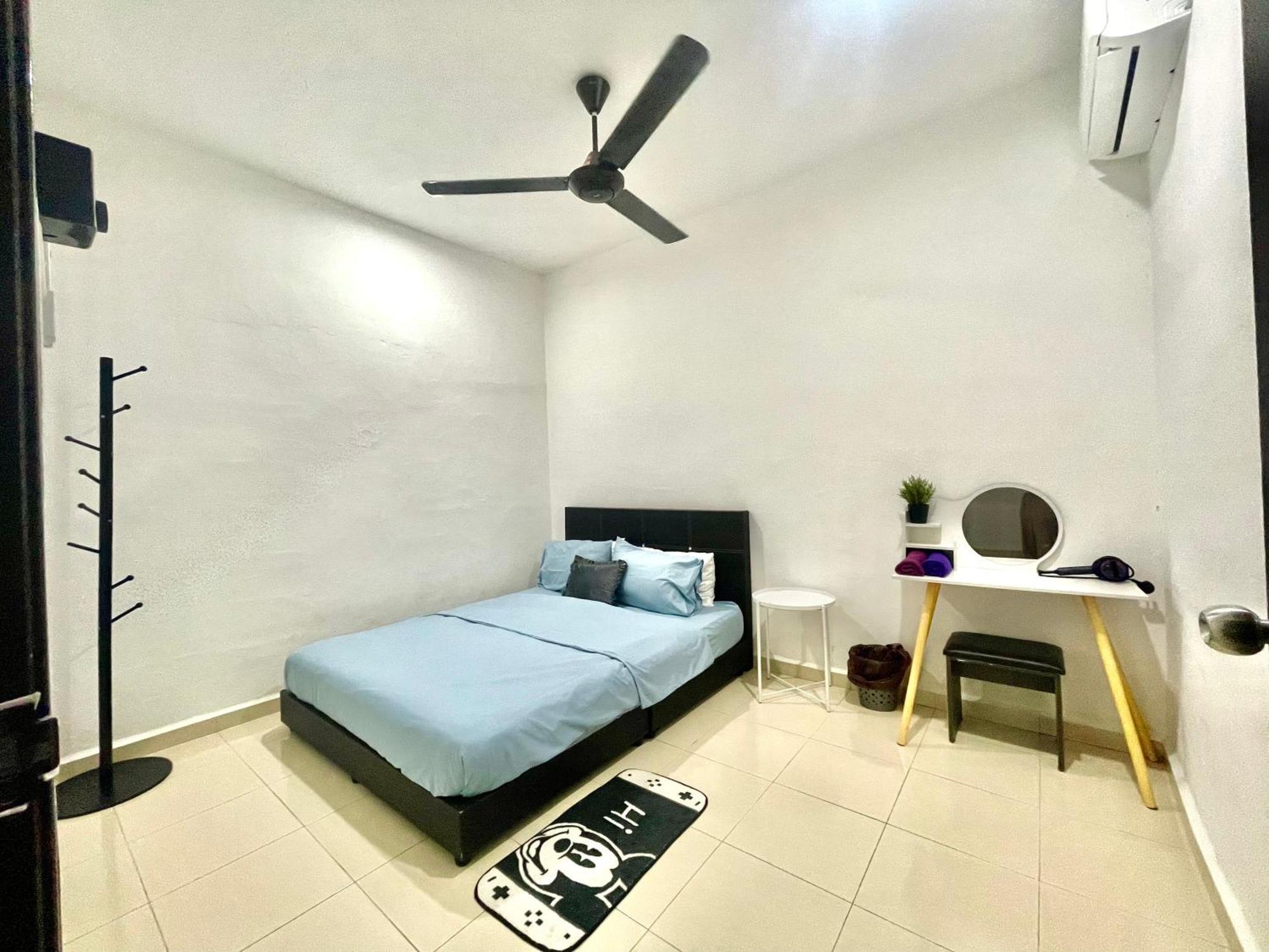 Cozy 288 Entire 3 Bedroom House @ Alma 메르타잠 외부 사진