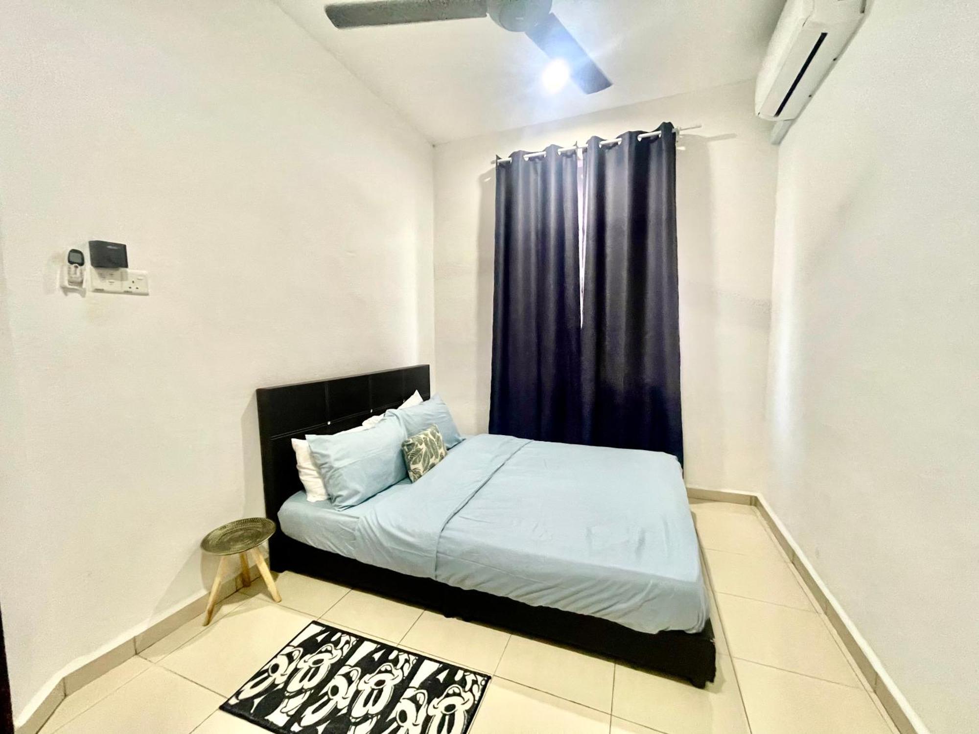 Cozy 288 Entire 3 Bedroom House @ Alma 메르타잠 외부 사진